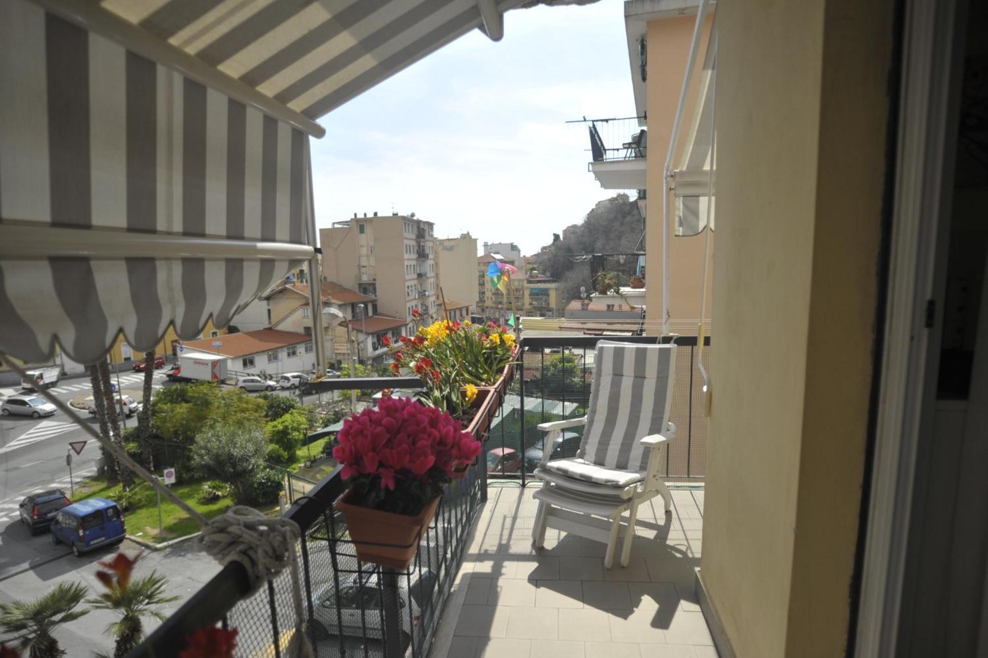 Casa Carina Centro Citta Con Garage Privato Apartment Sanremo Ngoại thất bức ảnh